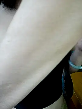 BiCute688 online show from December 18, 2025, 8:56 pm