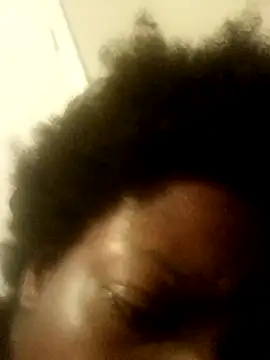 Snapshot of Mochalatte21 chatting on October 22, 2025, 8:36 am Mochalatte21 online show from October 22, 2025, 8:36 am