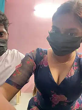 Christy2011 online show from November 29, 2025, 11:10 am