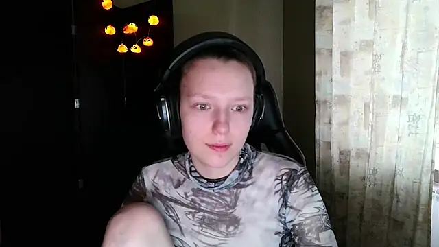 Diana-back online show from December 14, 2025, 12:00 pm