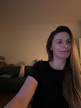 cuteagression1 online show from November 20, 2025, 1:23 pm