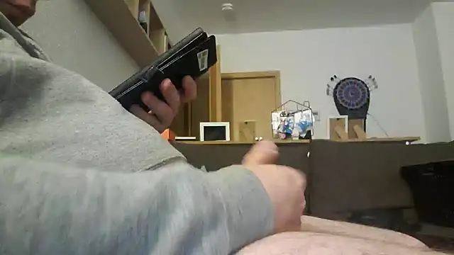 Snapshot of stivi2526 chatting on October 26, 2025, 5:35 pm stivi2526 online show from October 26, 2025, 5:35 pm