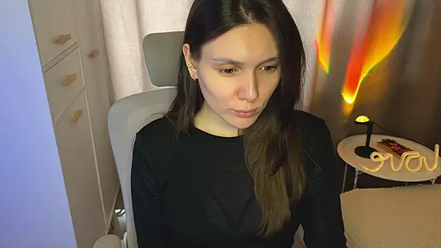 ameliahenderson online show from February 25, 2026, 12:49 pm