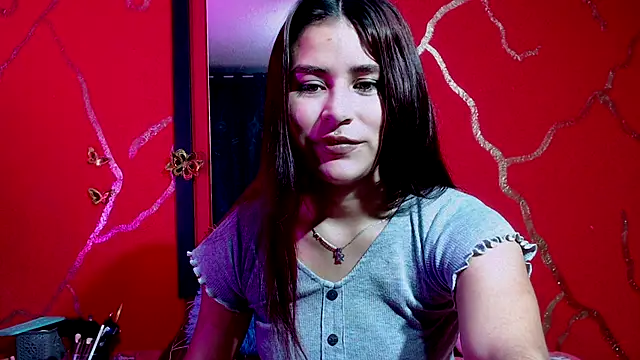 Snapshot of Zayra_Velisse1 chatting on October 29, 2025, 4:17 pm Zayra Velisse1 online show from October 29, 2025, 4:17 pm