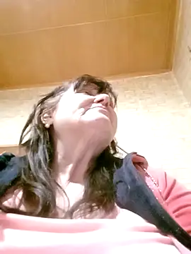 Snapshot of Apeesynka55211 chatting on February 20, 2026, 6:54 pm Apeesynka55211 online show from February 20, 2026, 6:54 pm