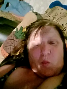 Apeesynka55211 online show from May 16, 2026, 5:34 pm