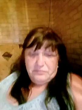 Apeesynka55211 online show from May 27, 2026, 8:38 pm