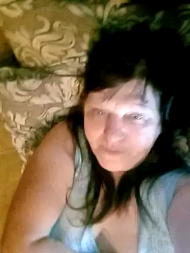 Apeesynka55211 online show from May 28, 2026, 8:37 pm