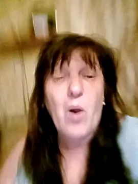 Apeesynka55211 online show from May 29, 2026, 8:04 pm