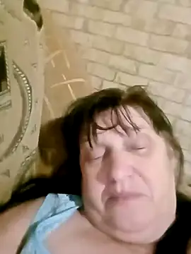 Apeesynka55211 online show from December 13, 2025, 8:04 pm