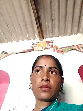 Snapshot of Maya_Rajput5 chatting on October 4, 2025, 7:21 am Maya Rajput5 online show from October 4, 2025, 7:21 am