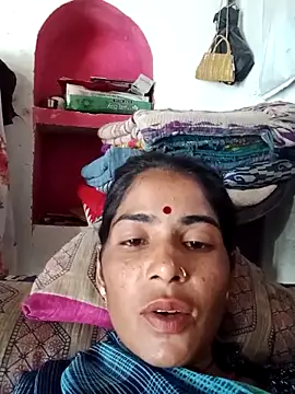 Snapshot of Maya_Rajput5 chatting on October 9, 2025, 9:54 am Maya Rajput5 online show from October 9, 2025, 9:54 am