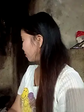 Snapshot of meomeo-baby chatting on October 16, 2025, 12:41 am meomeo-baby online show from October 16, 2025, 12:41 am