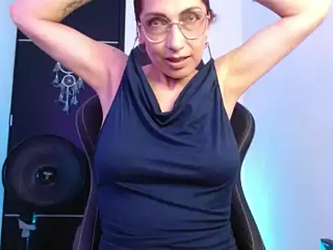 Angel blackhot online show from February 11, 2026, 4:01 am