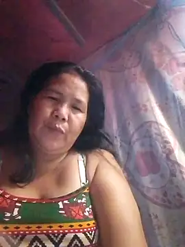 milagrose rose online show from October 11, 2025, 11:55 am