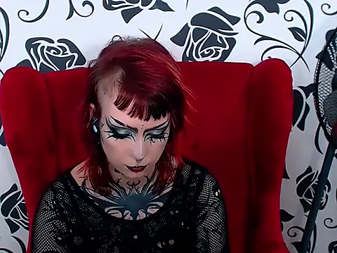 ViviaDark online show from October 29, 2025, 6:18 pm