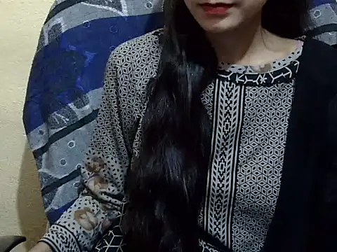 Snapshot of Shazi_1 chatting on November 6, 2025, 1:59 pm Shazi 1 online show from November 6, 2025, 1:59 pm