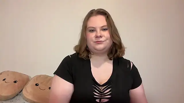 Snapshot of BriannaFlirty chatting on November 2, 2025, 6:18 am BriannaFlirty online show from November 2, 2025, 6:18 am