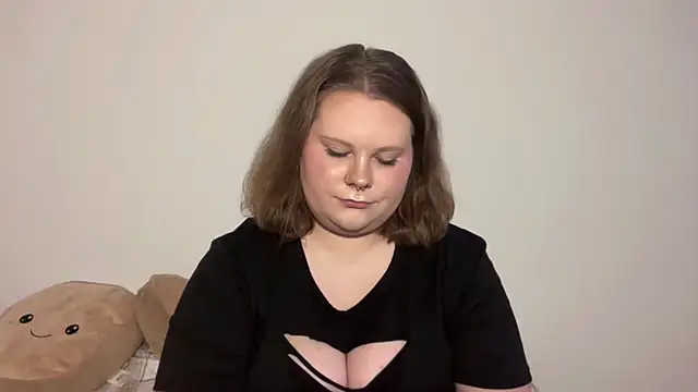 Snapshot of BriannaFlirty chatting on November 8, 2025, 7:12 am BriannaFlirty online show from November 8, 2025, 7:12 am