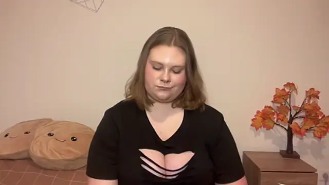 Snapshot of BriannaFlirty chatting on November 23, 2025, 8:13 am BriannaFlirty online show from November 23, 2025, 8:13 am