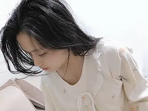 Snapshot of ST-Xiaoli520 chatting on October 15, 2025, 12:13 pm ST-Xiaoli520 online show from October 15, 2025, 12:13 pm