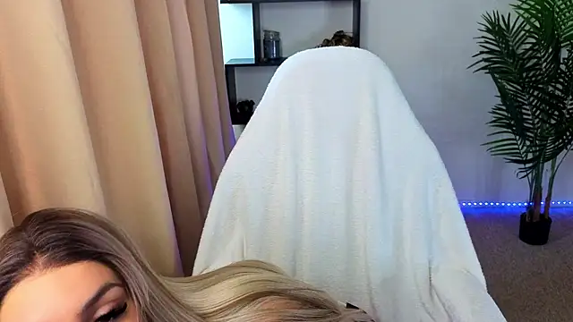 Raven Ink online show from November 29, 2025, 10:59 am