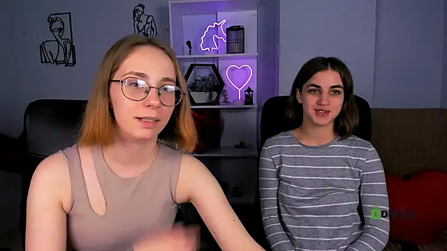 Snapshot of lina_fox12 chatting on November 27, 2025, 1:22 pm lina fox12 online show from November 27, 2025, 1:22 pm