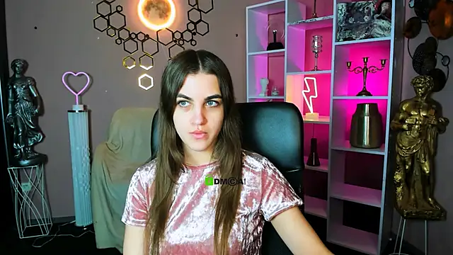 Snapshot of lina_fox12 chatting on November 23, 2025, 10:25 am lina fox12 online show from November 23, 2025, 10:25 am