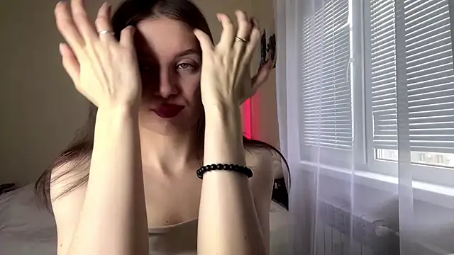 Snapshot of JanellHousen chatting on April 10, 2026, 6:09 am JanellHousen online show from April 10, 2026, 6:09 am