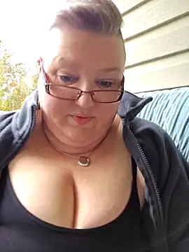 Snapshot of Budd_Bunney chatting on October 26, 2025, 8:09 pm Budd Bunney online show from October 26, 2025, 8:09 pm