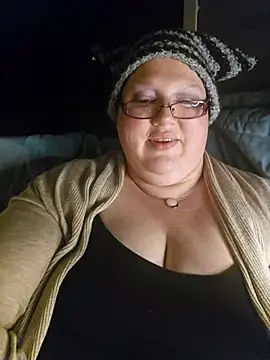 Snapshot of Budd_Bunney chatting on October 26, 2025, 2:12 am Budd Bunney online show from October 26, 2025, 2:12 am