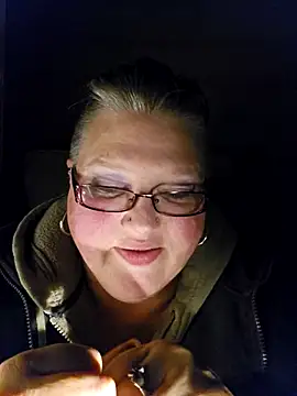 Snapshot of Budd_Bunney chatting on October 16, 2025, 7:27 am Budd Bunney online show from October 16, 2025, 7:27 am