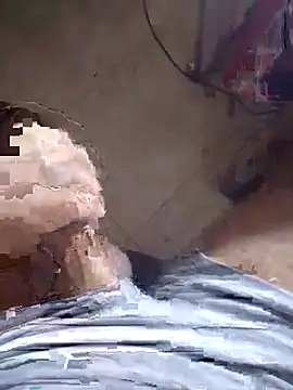 eroer20 online show from October 14, 2025, 11:47 pm