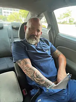 Snapshot of fuckadilf chatting on June 22, 2026, 7:33 pm fuckadilf online show from June 22, 2026, 7:33 pm