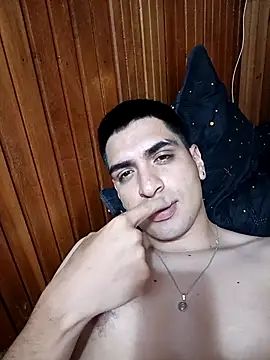 Snapshot of daniandr119 chatting on November 28, 2025, 12:33 am daniandr119 online show from November 28, 2025, 12:33 am