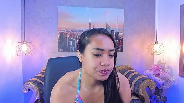 Snapshot of darlett_clk chatting on October 6, 2025, 12:50 pm darlett clk online show from October 6, 2025, 12:50 pm