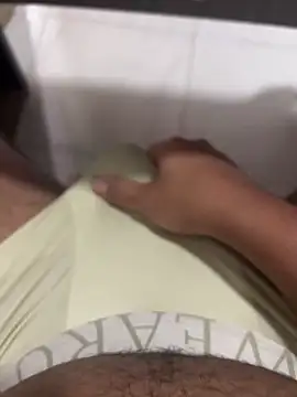 Snapshot of Pepitolim chatting on November 25, 2025, 4:40 pm Pepitolim online show from November 25, 2025, 4:40 pm