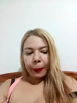 Snapshot of vicoria_09 chatting on September 30, 2025, 8:37 pm vicoria 09 online show from September 30, 2025, 8:37 pm