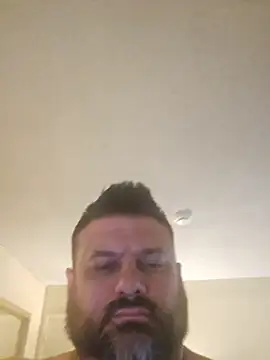 Roddog18 online show from May 27, 2026, 1:48 am