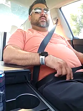 Snapshot of Roddog18 chatting on March 29, 2026, 5:03 pm Roddog18 online show from March 29, 2026, 5:03 pm