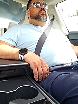 Snapshot of Roddog18 chatting on March 10, 2026, 5:28 pm Roddog18 online show from March 10, 2026, 5:28 pm