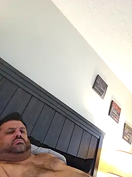 Roddog18 online show from May 9, 2026, 3:04 pm