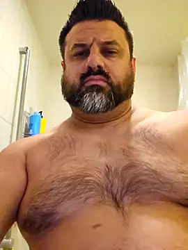 Roddog18 online show from December 17, 2025, 5:56 am