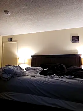 Snapshot of Roddog18 chatting on March 17, 2026, 2:47 am Roddog18 online show from March 17, 2026, 2:47 am