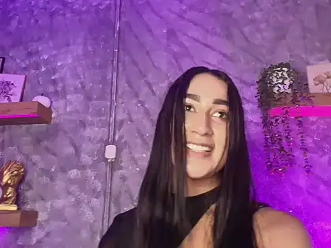 Snapshot of Nikolbrice chatting on February 16, 2026, 7:01 pm Nikolbrice online show from February 16, 2026, 7:01 pm