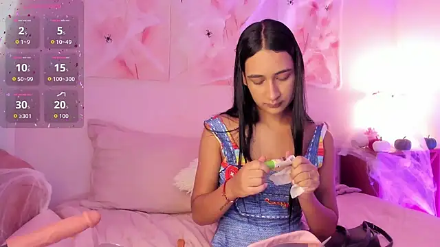 Nikolbrice online show from October 18, 2025, 7:16 pm