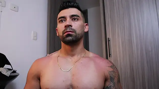 Snapshot of SOY_MIKE chatting on December 1, 2025, 10:32 pm SOY MIKE online show from December 1, 2025, 10:32 pm