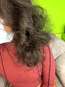 SukiyamaAsia online show from October 12, 2025, 5:20 am