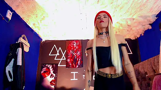 Fersexy Dolls online show from November 16, 2025, 8:08 am