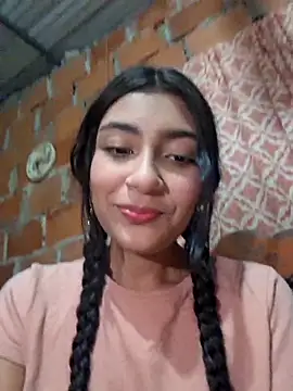Sweed-virgin-pussy online show from June 19, 2026, 1:55 am